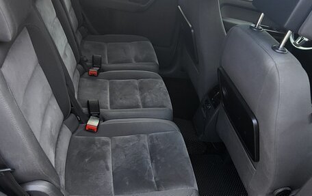 Volkswagen Touran III, 2012 год, 910 000 рублей, 19 фотография