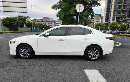 Mazda 3, 2022 год, 1 318 000 рублей, 5 фотография