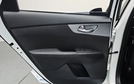 KIA K3, 2022 год, 1 720 000 рублей, 12 фотография