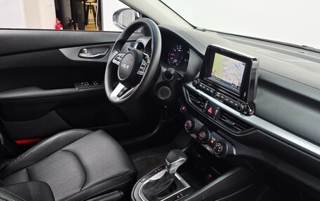 KIA K3, 2022 год, 1 720 000 рублей, 21 фотография