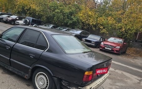 BMW 5 серия, 1989 год, 150 000 рублей, 3 фотография