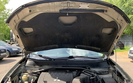Mitsubishi Outlander III рестайлинг 3, 2008 год, 1 500 000 рублей, 23 фотография