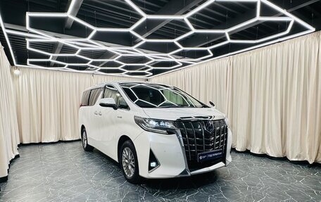 Toyota Alphard III, 2018 год, 4 299 900 рублей, 8 фотография