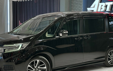 Honda Stepwgn IV, 2017 год, 2 257 000 рублей, 2 фотография