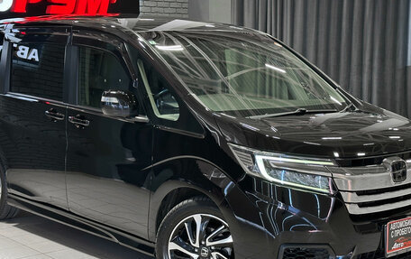 Honda Stepwgn IV, 2017 год, 2 257 000 рублей, 5 фотография