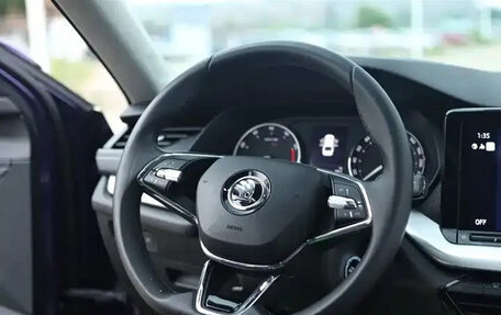 Skoda Octavia IV, 2022 год, 1 553 000 рублей, 14 фотография
