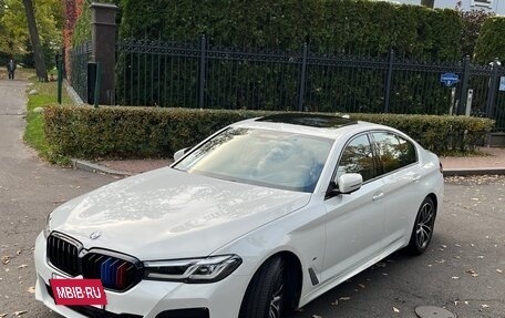 BMW 5 серия, 2022 год, 4 690 000 рублей, 6 фотография