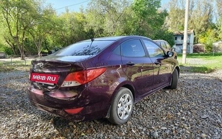 Hyundai Solaris II рестайлинг, 2012 год, 790 000 рублей, 3 фотография