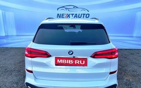 BMW X5, 2019 год, 7 300 000 рублей, 9 фотография