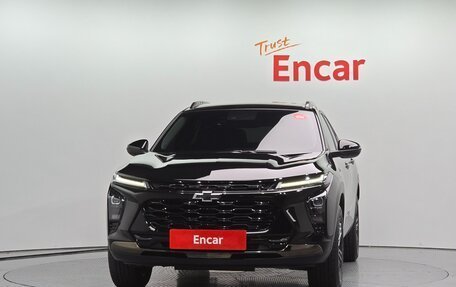 Chevrolet Trax, 2023 год, 1 690 000 рублей, 2 фотография