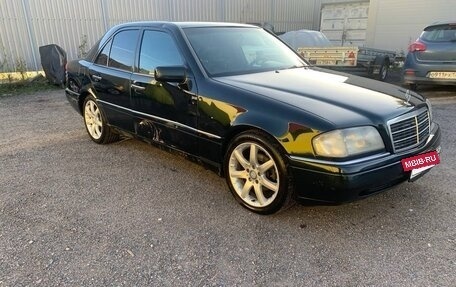Mercedes-Benz C-Класс, 1994 год, 380 000 рублей, 5 фотография