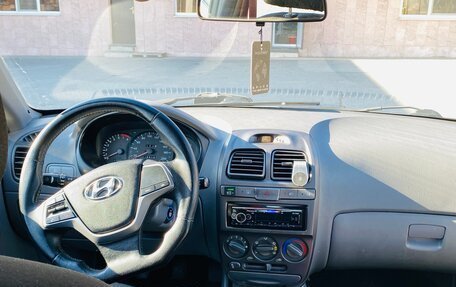 Hyundai Accent II, 2008 год, 400 000 рублей, 4 фотография