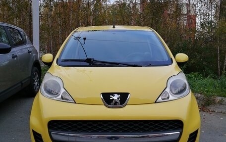 Peugeot 107 I рестайлинг, 2011 год, 520 000 рублей, 5 фотография