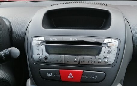 Peugeot 107 I рестайлинг, 2011 год, 520 000 рублей, 19 фотография