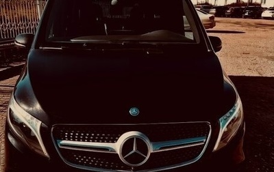 Mercedes-Benz V-Класс, 2017 год, 4 900 000 рублей, 1 фотография