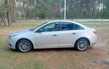 Chevrolet Cruze II, 2009 год, 450 000 рублей, 10 фотография