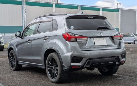 Mitsubishi RVR III рестайлинг, 2023 год, 1 420 000 рублей, 4 фотография