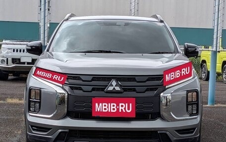 Mitsubishi RVR III рестайлинг, 2023 год, 1 420 000 рублей, 5 фотография