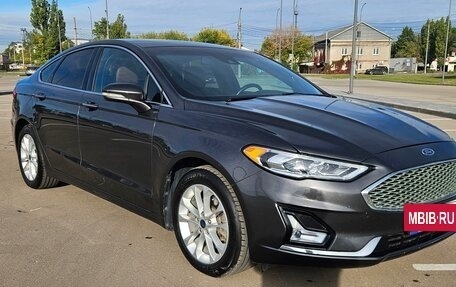 Ford Fusion (North America) II, 2019 год, 1 675 000 рублей, 3 фотография