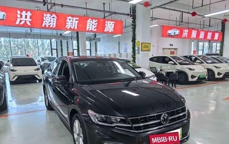 Volkswagen Bora, 2022 год, 1 205 999 рублей, 2 фотография