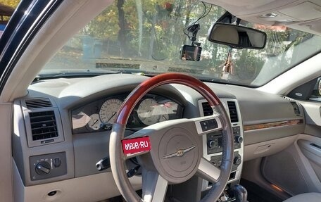 Chrysler 300C II, 2008 год, 650 000 рублей, 10 фотография