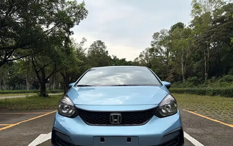 Honda Fit, 2022 год, 1 390 004 рублей, 2 фотография