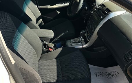 Toyota Corolla, 2011 год, 1 400 000 рублей, 8 фотография