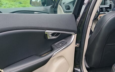 Volvo V40 Cross Country I, 2013 год, 1 249 000 рублей, 10 фотография