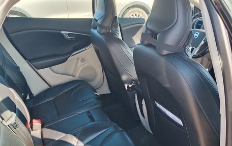Volvo V40 Cross Country I, 2013 год, 1 249 000 рублей, 18 фотография