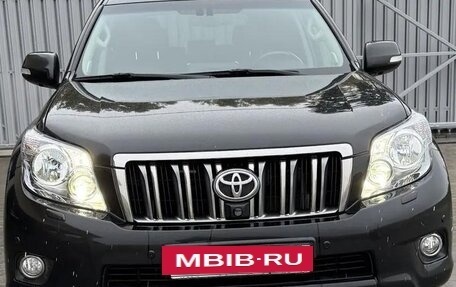 Toyota Land Cruiser Prado 150 рестайлинг 2, 2010 год, 3 100 000 рублей, 6 фотография