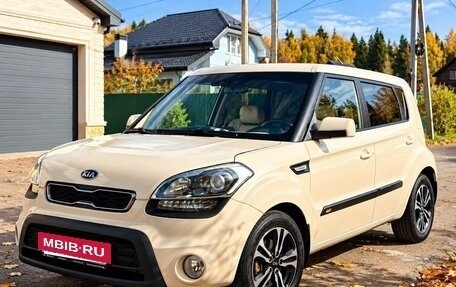 KIA Soul I рестайлинг, 2013 год, 950 000 рублей, 5 фотография