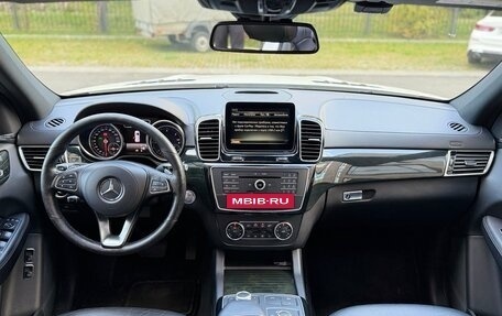 Mercedes-Benz GLS, 2017 год, 4 150 000 рублей, 15 фотография
