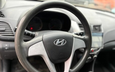 Hyundai Solaris II рестайлинг, 2012 год, 615 000 рублей, 11 фотография