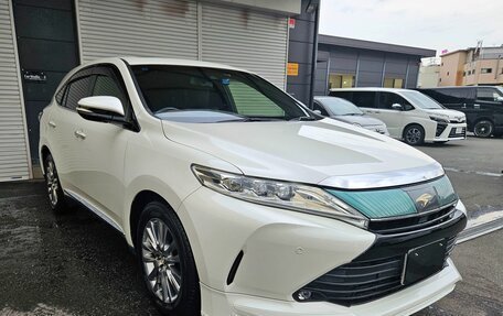 Toyota Harrier, 2017 год, 1 900 000 рублей, 5 фотография