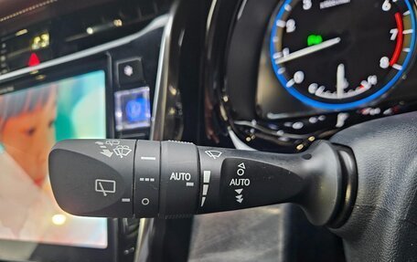 Toyota Harrier, 2017 год, 1 900 000 рублей, 16 фотография