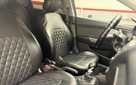 KIA Rio III рестайлинг, 2016 год, 985 000 рублей, 18 фотография