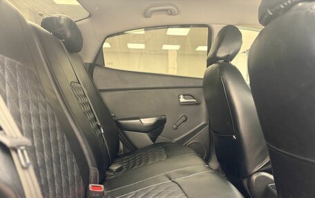 KIA Rio III рестайлинг, 2016 год, 985 000 рублей, 16 фотография