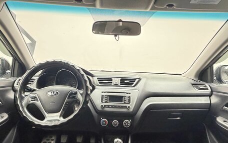 KIA Rio III рестайлинг, 2016 год, 985 000 рублей, 13 фотография