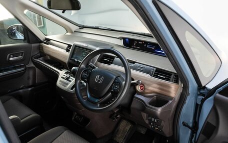 Honda Freed II, 2020 год, 1 799 000 рублей, 10 фотография