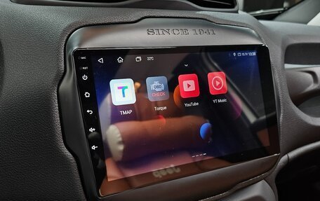 Jeep Renegade I рестайлинг, 2023 год, 1 580 000 рублей, 13 фотография
