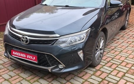 Toyota Camry, 2018 год, 2 250 000 рублей, 1 фотография