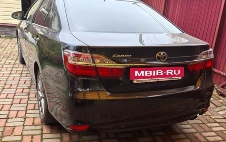 Toyota Camry, 2018 год, 2 250 000 рублей, 2 фотография