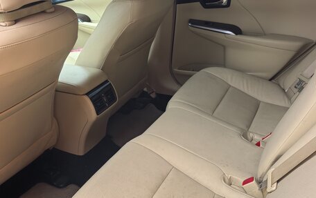 Toyota Camry, 2018 год, 2 250 000 рублей, 4 фотография