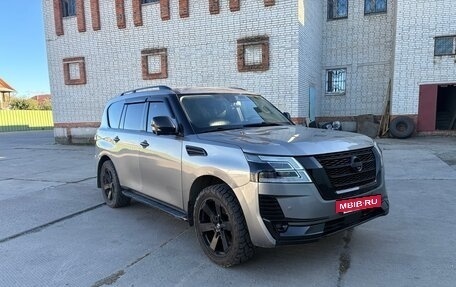 Nissan Patrol, 2012 год, 2 300 000 рублей, 18 фотография