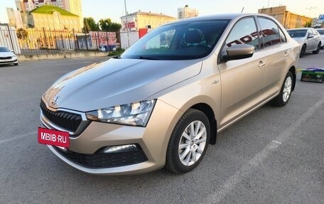 Skoda Rapid II, 2021 год, 1 650 000 рублей, 3 фотография