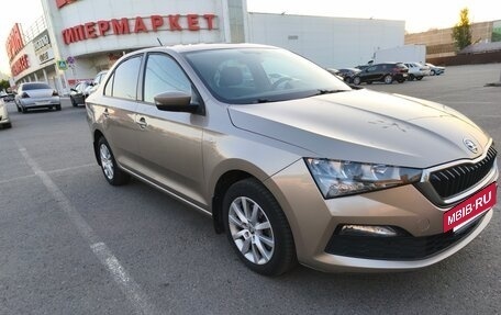 Skoda Rapid II, 2021 год, 1 650 000 рублей, 2 фотография