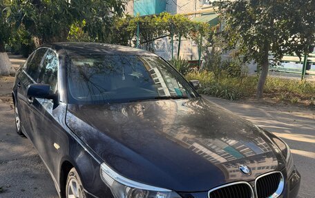 BMW 5 серия, 2004 год, 850 000 рублей, 1 фотография