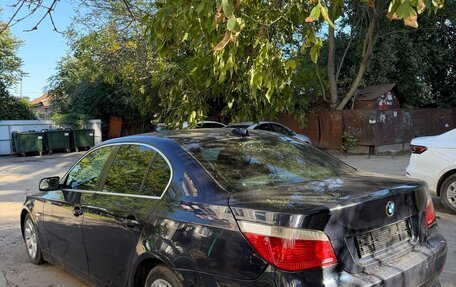 BMW 5 серия, 2004 год, 850 000 рублей, 3 фотография