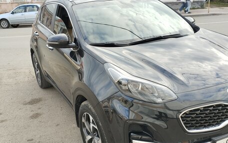 KIA Sportage IV рестайлинг, 2018 год, 2 250 000 рублей, 2 фотография