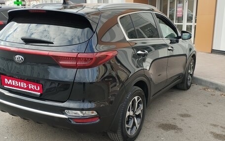 KIA Sportage IV рестайлинг, 2018 год, 2 250 000 рублей, 3 фотография